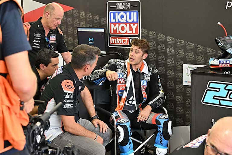 Michael Kories (hinten links): Enztscheidung: Ende September