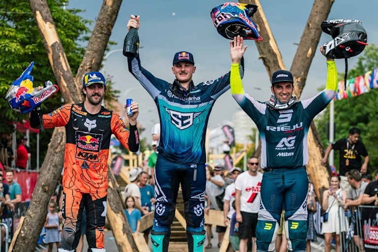 Manuel Lettenbichler,  Billy Bolt, Alfredo Gomez