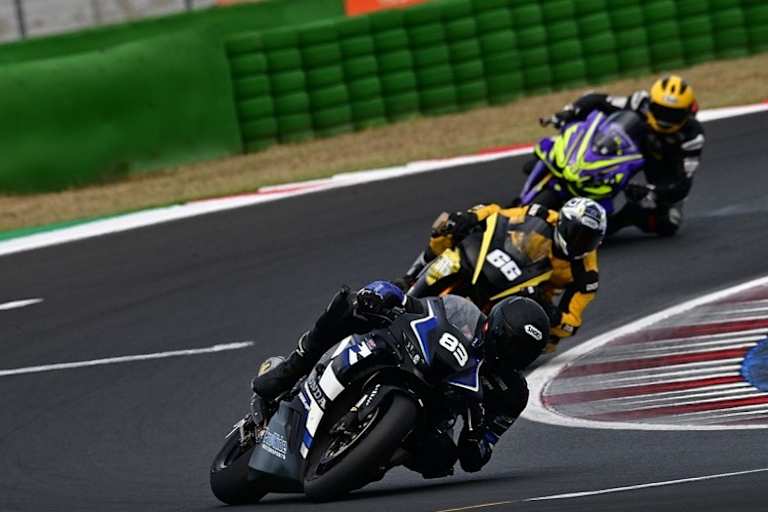 Speer Racing bietet spannende Alternativen zur Montagsblues oder dem Nationalfeiertag