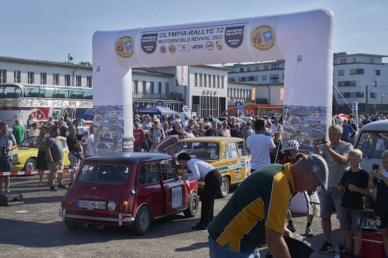 Begeisterter Empfang im Tagesziel