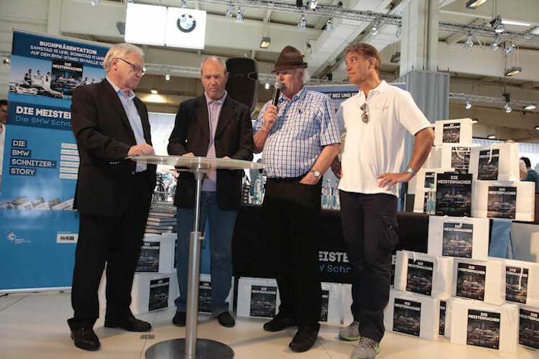 Hans Heyer - der Mann mit dem Hut auf der Essen Motor Show