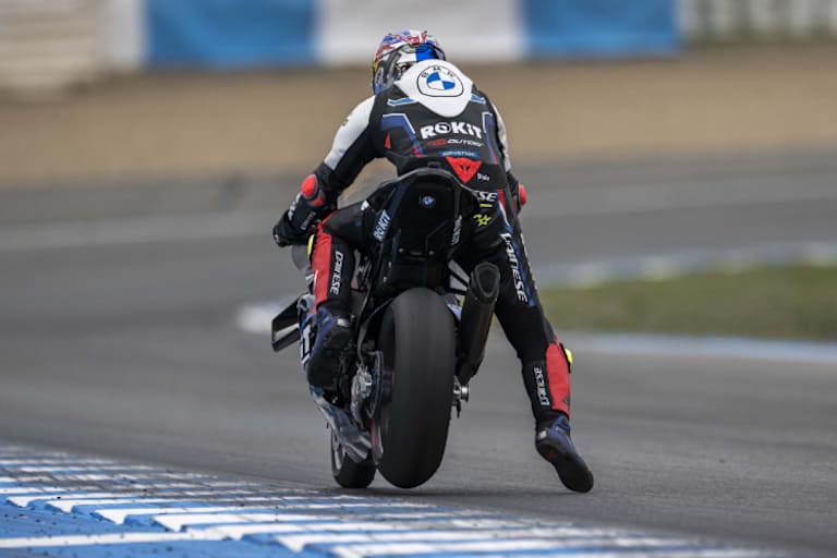 Toprak Razgatlioglu mit Speedweek-Redakteur Ivo Schützbach