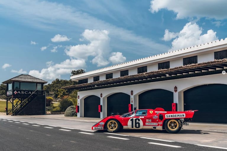 Einmalige Atmosphäre im Ascari Race Resort