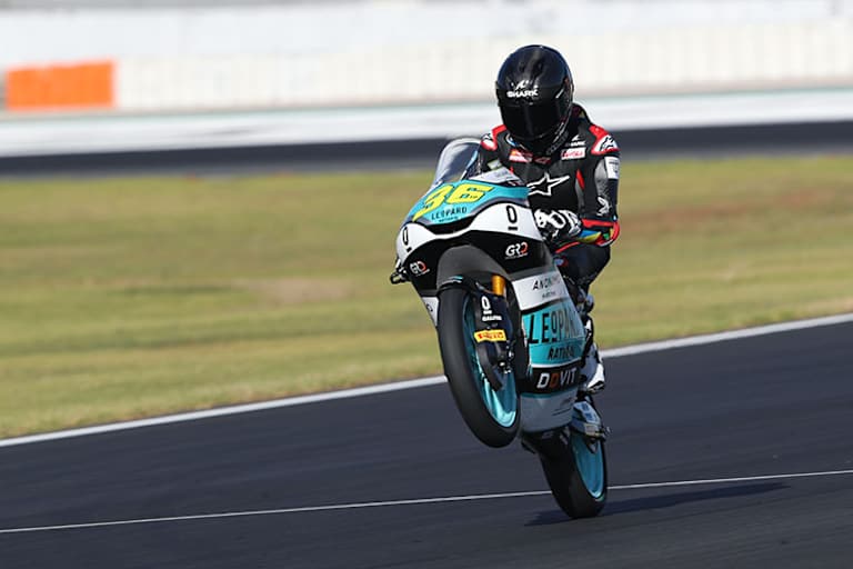 Wie ein Fisch im Wasser: Angel Piqueras beim Moto3-Test