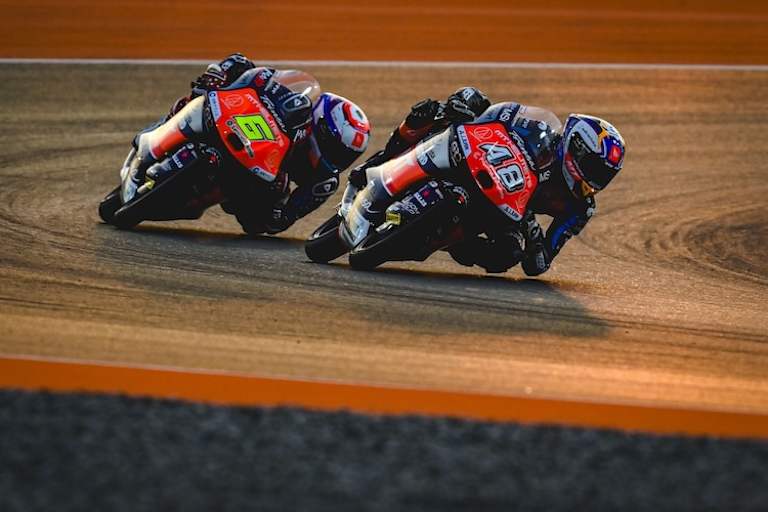 2024 wechselte Ortola ins MT Helmets-MSi Team. Nicht geändert hat sich mit KTM das Fabrikat. Teamkollege ist nun der Japaner Ryusei Yamanaka (#6)