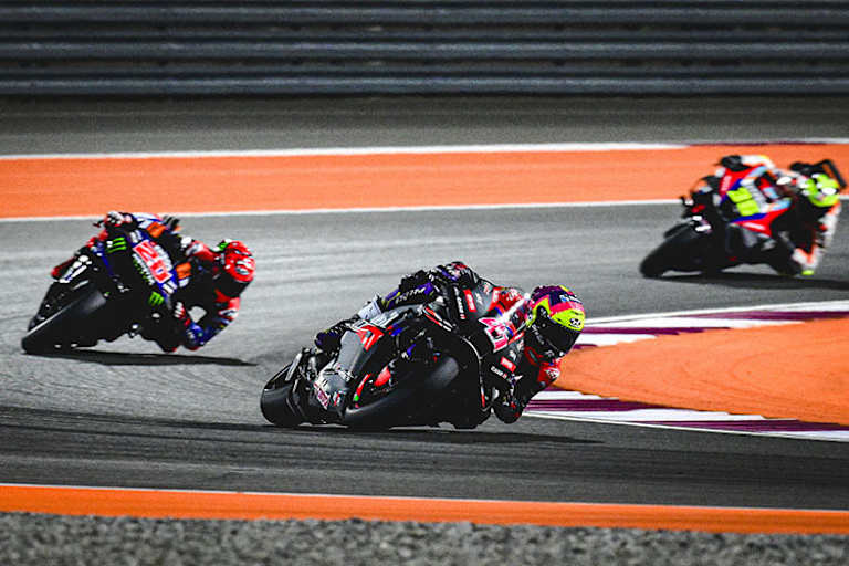 Ein Kampf gegen Windmühlen (oder besser: den Reifen) beim Katar-GP für Aleix Espargaró.