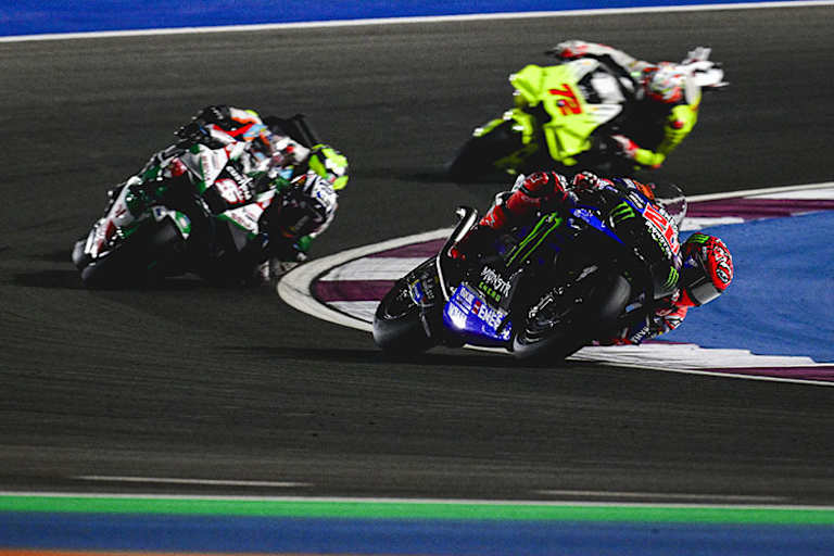 Zwei Hondas und eine Ducati im Schlepptau: Quartararo vor Zarco, Mir und Bezzecchi.