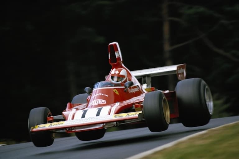Nürburgring 1974: Clay Regazzoni fliegt im Ferrari zum Sieg
