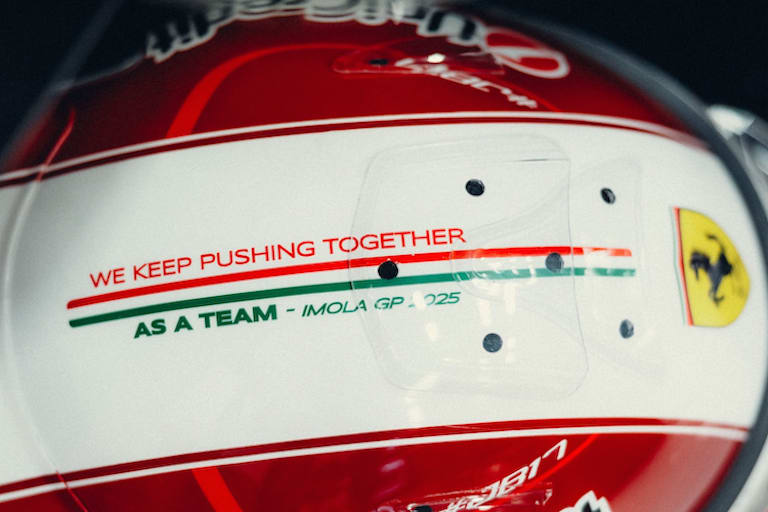 Nachricht für die treue Mannschaft an der Oberseite