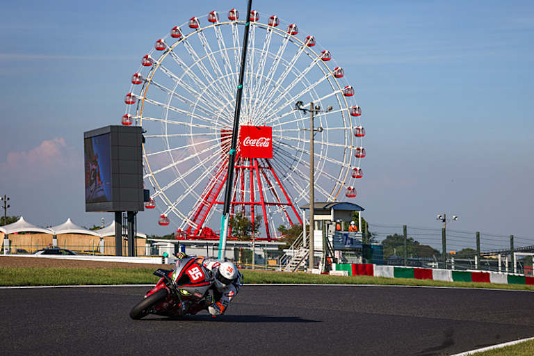 Hannes Soomer auf der siegreichen Superstock-BMW