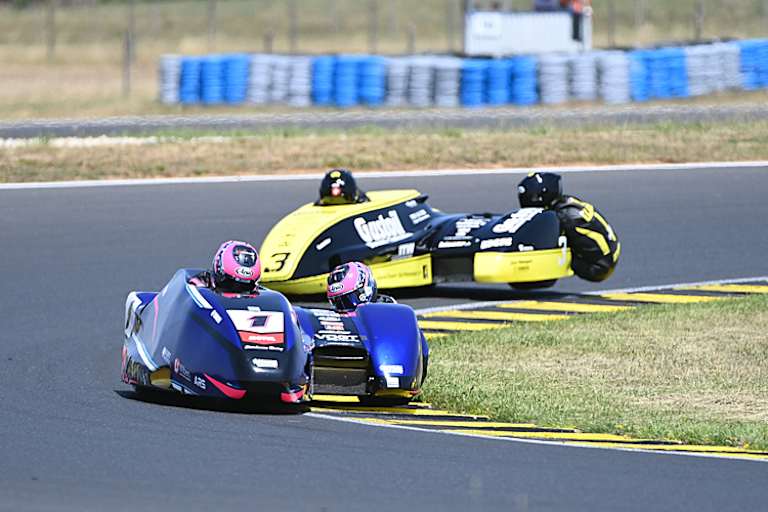 Nur kurz konnte Schlosser/Schmidt Rang 2 hinter Payne/Rousseau halten