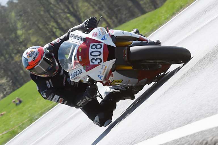 Maurizio Bottalico von der Tourist Trophy nach Julbach
