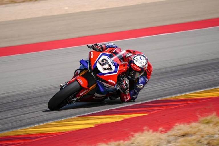 Xavi Vierge fuhr auf Rennreifen solide Rundenzeiten