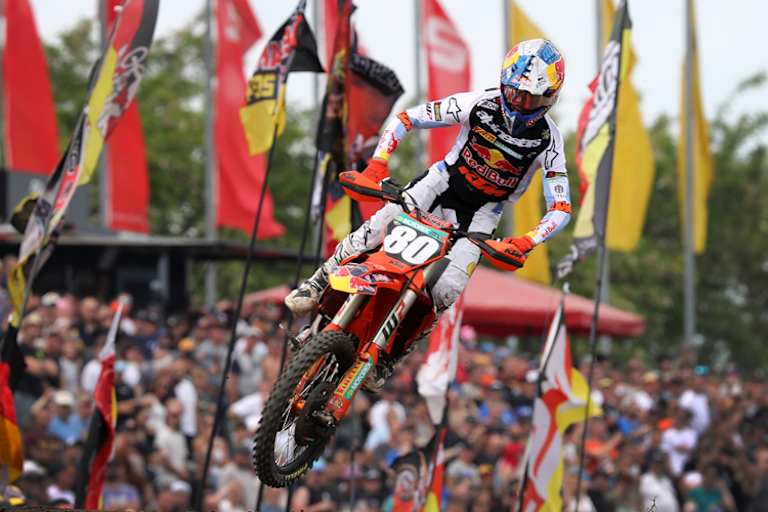 Adamo vor der Kulisse des Talkessels