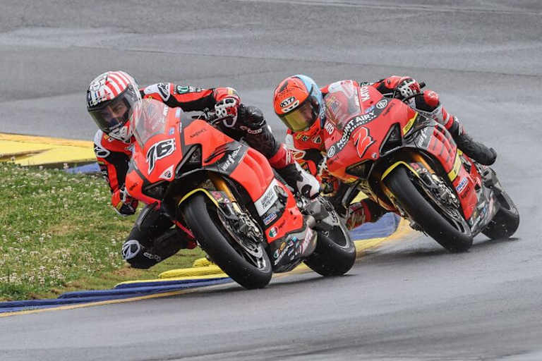 Loris Baz und Ducati-Teamkollege Josh Herrin