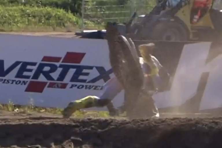 Lucas Coenen stürzte im zweiten lauf in Führung liegend