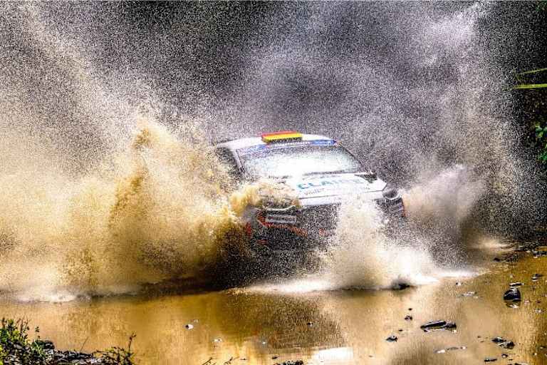 Der Ford Fiesta von Schönborn/Wenzel auch als Amphiebienfahrzeug tauglich