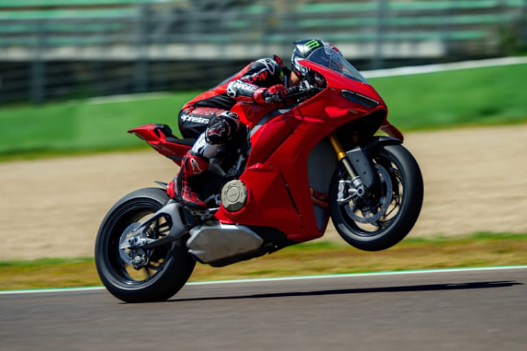 Die neue Ducati Panigale VR4 stammt direkt vom MotoGP-Bike ab