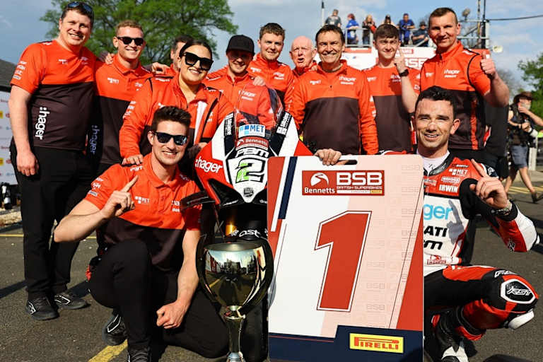 Glenn Irwin mit seiner Ducati-Crew