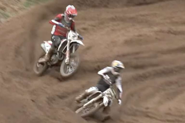 Liam Everts ging im dritten Lauf innen an Maximilian Spies vorbei und gewann den Lauf