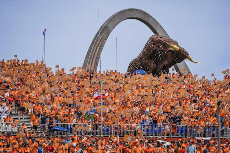 Die «Orange Army», die Fans von Max Verstappen, ist meist zahlreich vor Ort