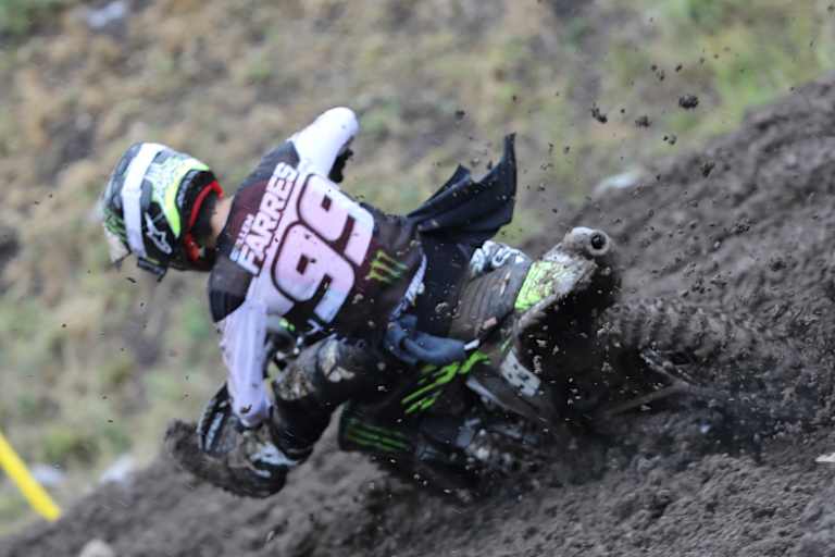 Guillem Farres gewann den zweiten Lauf im Schlamm