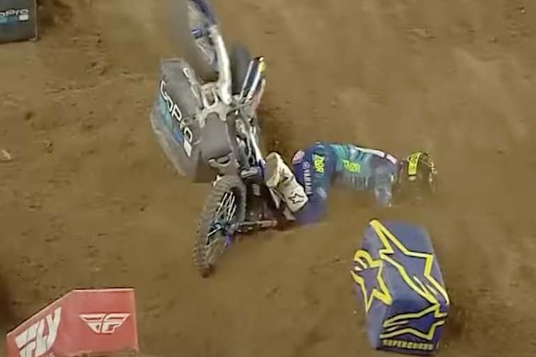 Der Crash von Jordon Smith im Finale von Glendale