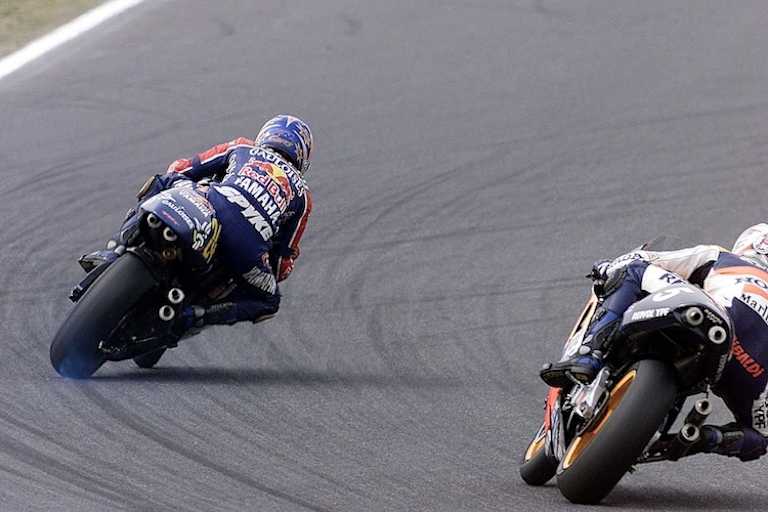 Portugal-GP 2000: Piloten wie Gary McCoy driften für WCM zu GP-Siegen