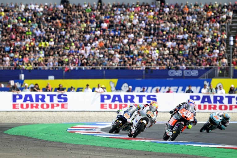 Ivan Ortola gewinnt das Moto3-Rennen in Assen