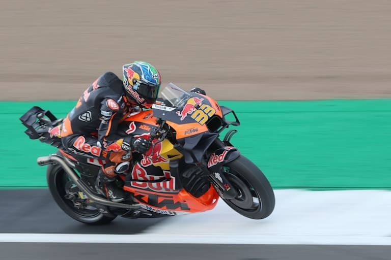Als Vierter schafft KTM-Ass Brad Binder wieder ein wertvolles Ergebnis