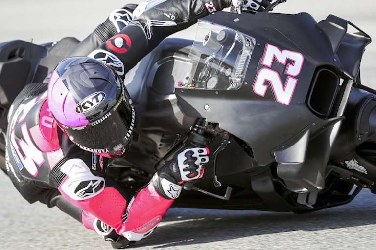 Bastianini noch auf seinem neuen Arbeitsgerät