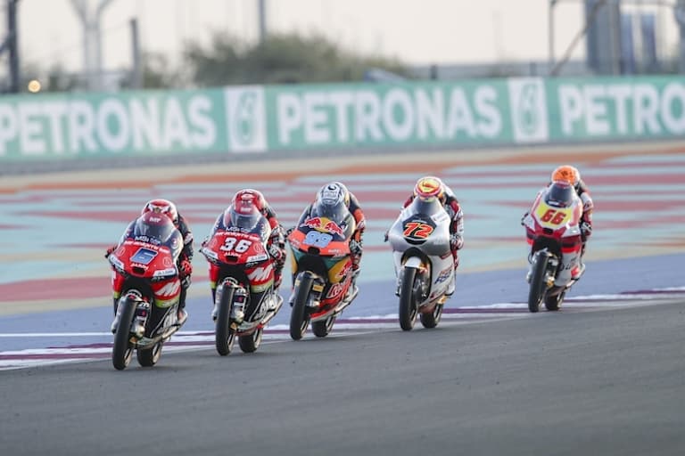 Lange lag Piqueras (#36) auf Platz 2. Rueda (#99) fiel erst in der vorletzten Runde aus