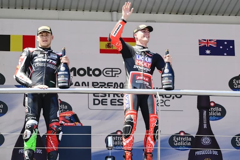 Chefs der Moto2: Manuel Gonzalez und Aron Canet