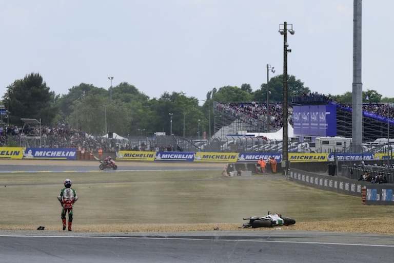 ...und ging im Zeittraining zu Boden