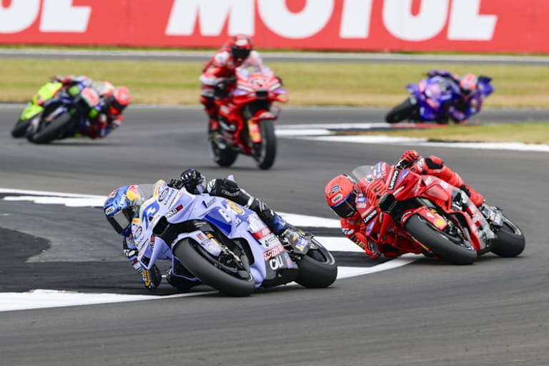 Im Kampf gegen Alex hatte Marc Márquez am Samstag keine Chance