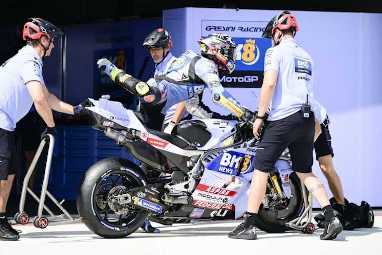 Beim Test probierte das Gresini-Team neue Abstimmungen