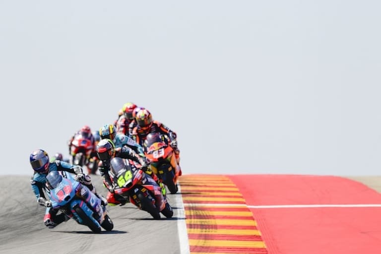 Noch führt Rookie Quiles vor Munoz, der Zweiter wurde