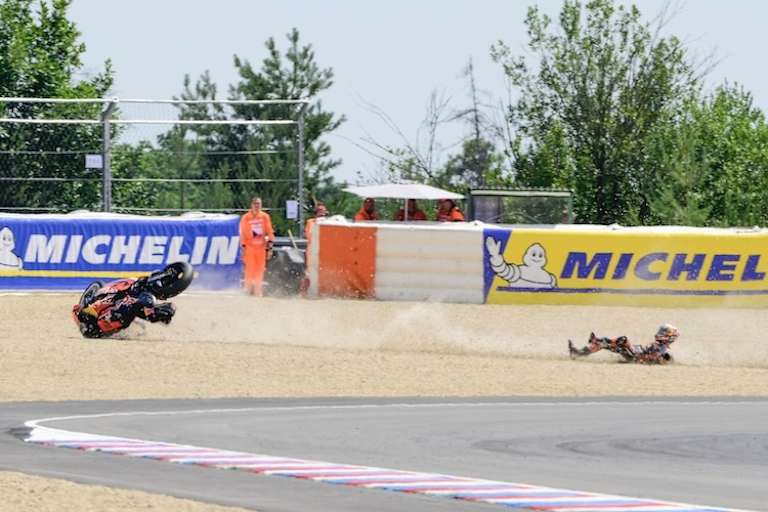 Der Sturz in Kurve 3 verhinderte ein mögliches Podium