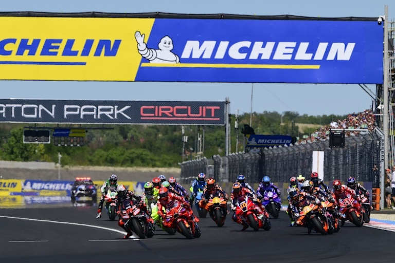 Start der MotoGP zum Großen von Ungarn