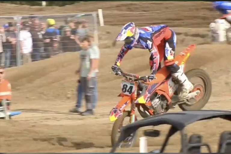 Jeffrey Herlings stürzte in Führung liegend