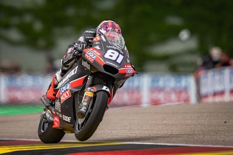 Youngster Agius brachte die zweite Moto2-Maschine von Intact GP als Elfter ins Ziel