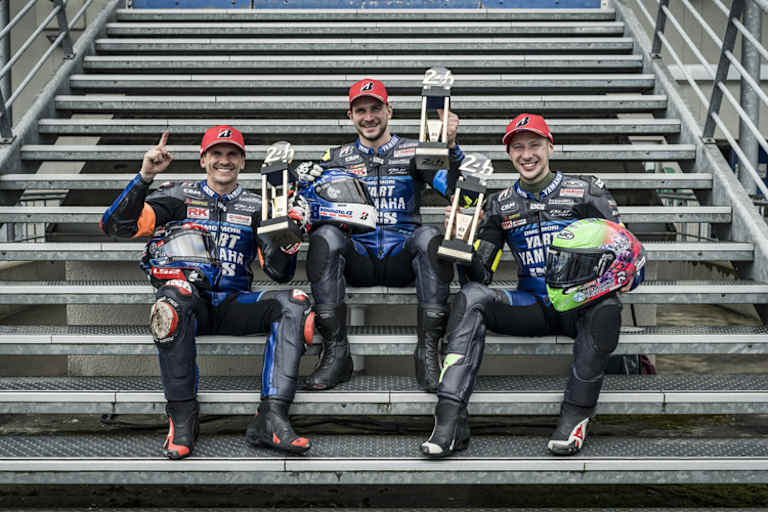 YART-Triumph: Die Piloten hatten allen Grund zum Feiern