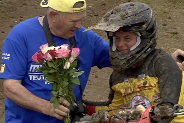 Blumen für Larissa Papenmeier