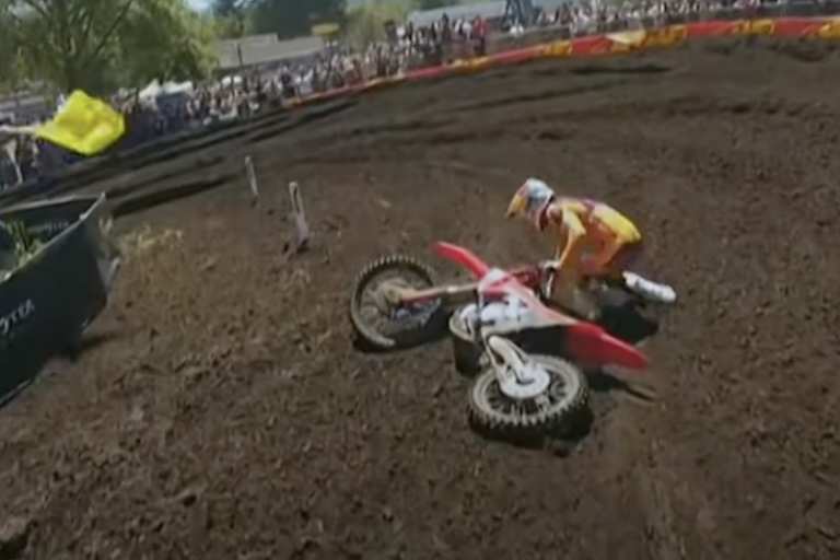 Jett Lawrence stürzte im ersten Lauf