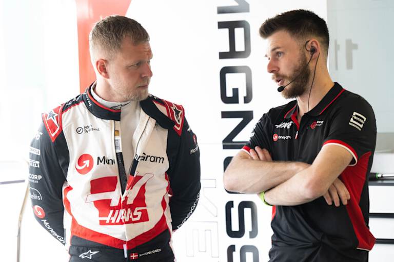 Kevin Magnussen musste am Vormittag eine unverschuldete Zwangspause einlegen