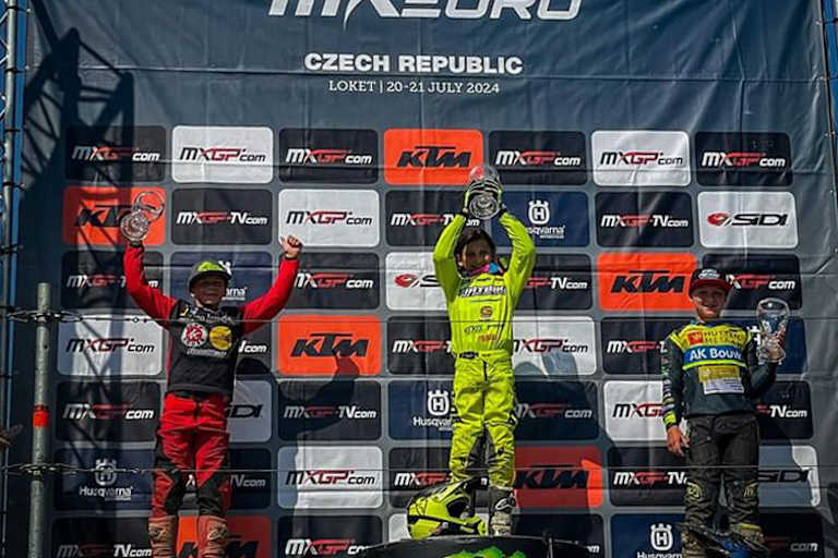 Das EMX65 Podium in Loket