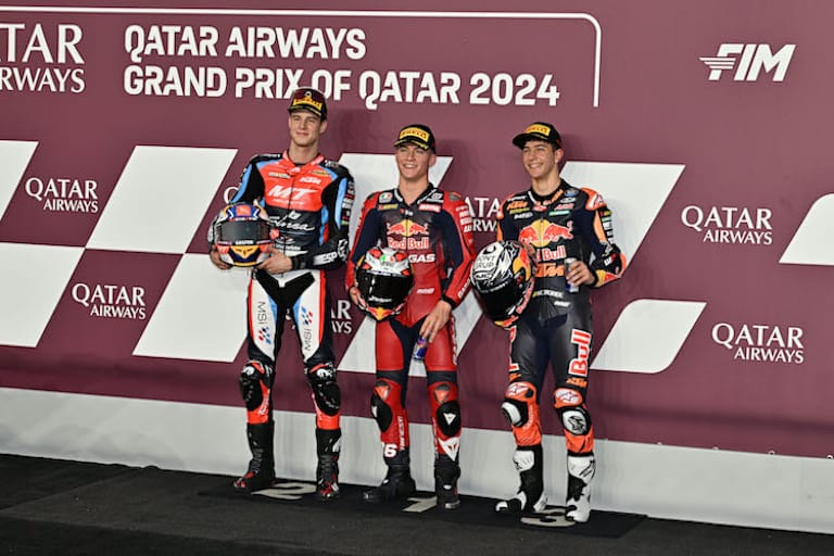 Holgado, Ortolá und Rueda starten den ersten Moto3-GP des Jahres aus Reihe 1