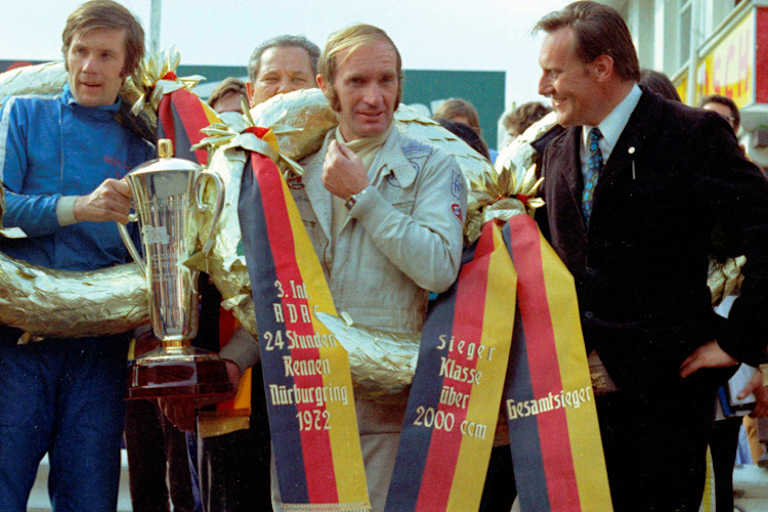 24 h-Sieg 1972 am Ring – Pankl und Kelleners mit Alpina-Chef Bovensiepen