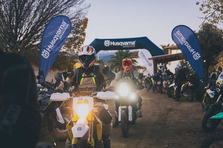 Mit Gleichgesinnten macht es doppelt Spass: Husqvarna Trek im Oktober dieses Jahres