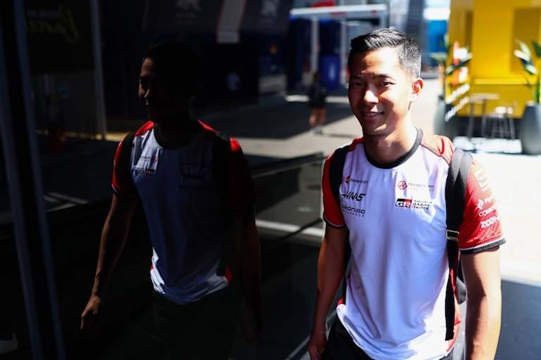 Ryo Hirakawa sass zuletzt in Spanien in einem Formel-1-Auto – als FP1-Teilnehmer durfte er im diesjährigen Haas-Renner ausrücken